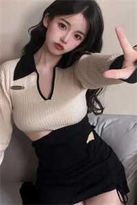 穿书后，我用美食征服四个反派崽崽全局